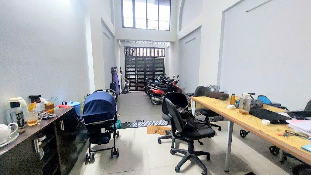 PHỤ HUYNH SV KINH TẾ, VĂN HIẾN - KẾ KDC PHÚ LỢI - P7 Q8 - 7.XX TỶ
